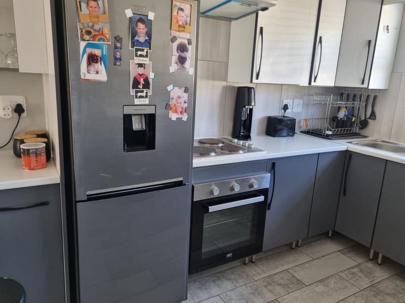 3 Bedroom Property for Sale in Dana Bay Western Cape